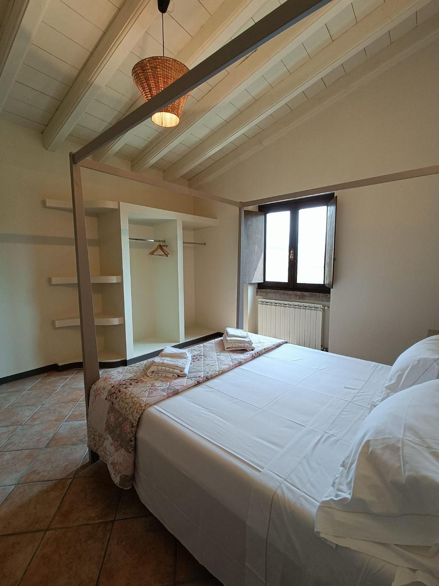 Villa Gradoni Monticelli Brusati ภายนอก รูปภาพ