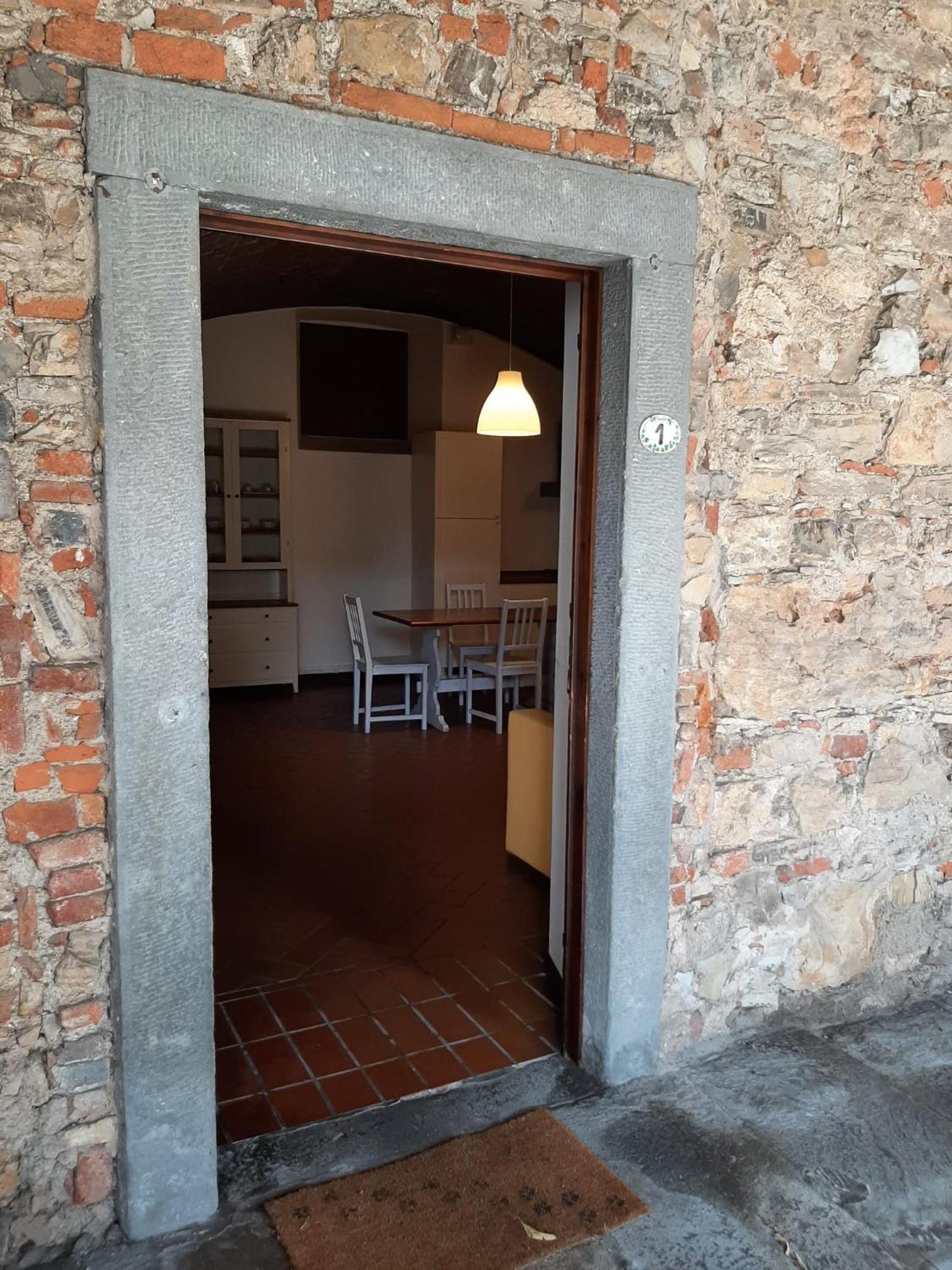 Villa Gradoni Monticelli Brusati ภายนอก รูปภาพ