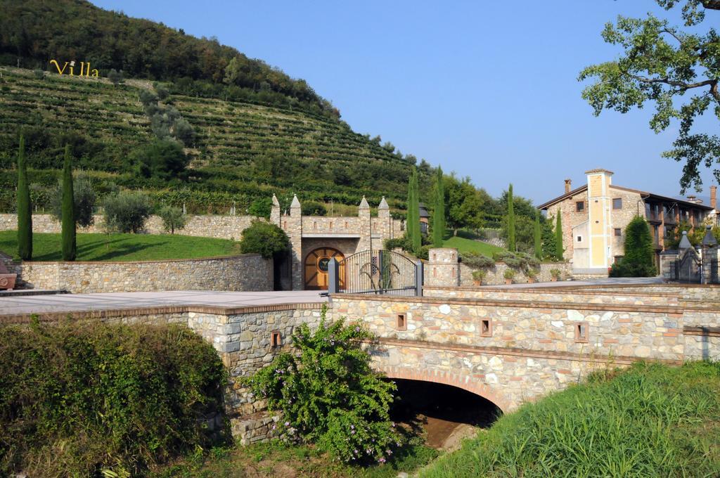 Villa Gradoni Monticelli Brusati ภายนอก รูปภาพ